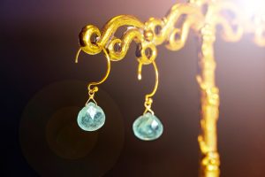 recycled-plastic-pendant-earrings