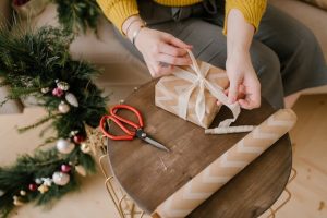 how-to-wrap-with-sustainable-options