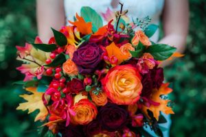 opting-for-seasonal-blooms-for-sustainable-floral-decor