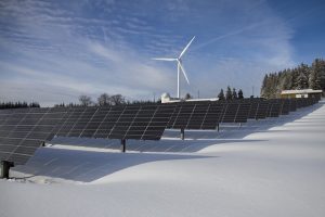 switch-to-renewable-energy-sources-to-reduce-carbon-footprint